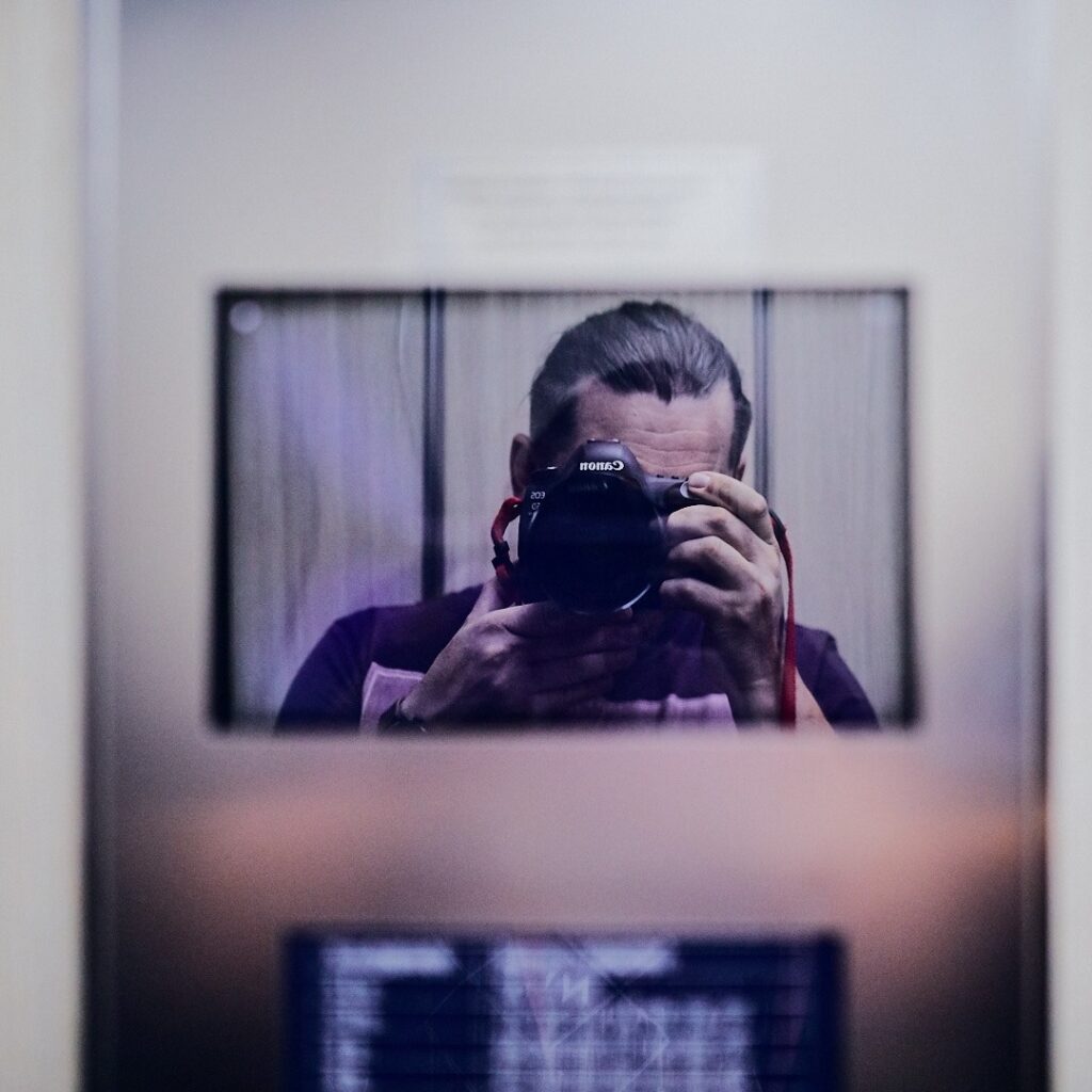 Fotograf i filmowiec Piotr Gajewski